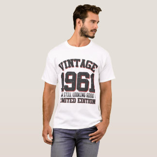 VINTAGE 1961 OCH FORTFARANDE TITTAR BRA TEE