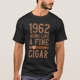 Vintage 1962 Åldrande som en Bra Cigar Funny 50 Th T Shirt