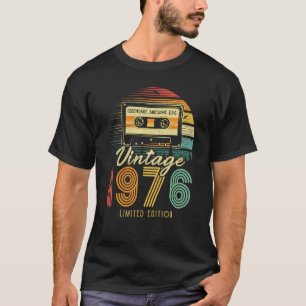 Vintage 1976 Retro Cassette 1976 46 Birthday 46 T Shirt