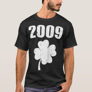 Vintage 2009 15:e födelsedagen Saint Patricks Day  T Shirt