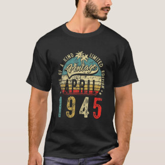Vintage 77 år gammal april 1945 Dekoration 77th B T Shirt