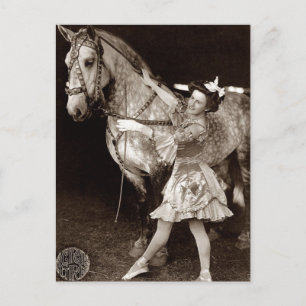 Vintage A Circus Girl and Horse Vykort