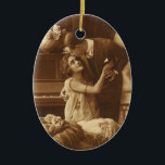 Vintage Älskare, Kärlek Romantik Romantic Music Julgransprydnad Keramik<br><div class="desc">Vintagens sepiabild med en bild av kärlek och romantik som innehåller nylweds som kramar och gungar ihop bredvid ett piano som lyssnar på musik.</div>