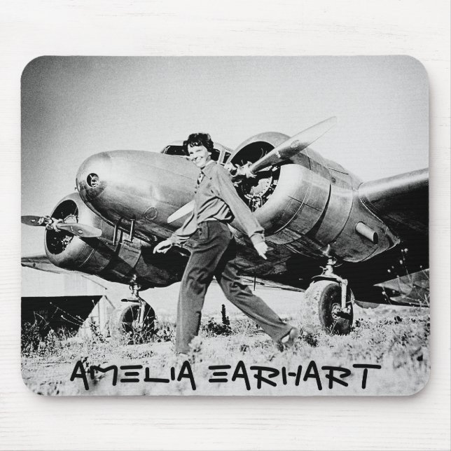 Vintage Amelia Earhart Photo Musmatta (Framsidan)