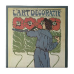 Vintage Art nouveau, artificist Painting Poppy Flo Kakelplatta<br><div class="desc">Vintage illustration art nouveau-reklamen poster L'Art Decoratif,  av Hans Christiansen. Den här blommigten har en manlig artist som bär en målares rök och målar röda poppies med hjälp av en palett med färger och en målning. 37 Rue Pergolese,  Paris,  Frankrike.</div>