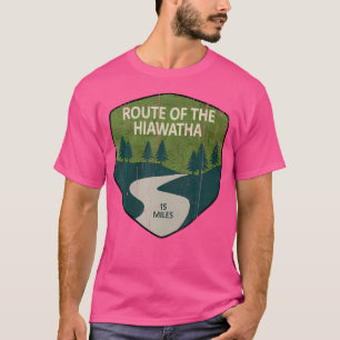 Vintage av Hiawatha Trail Mountain Hikin T Shirt