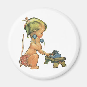 Vintage Barn Ung Blond Tjej Talar på Leksakstelefo Magnet