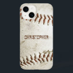 Vintage Baseball Personlig<br><div class="desc">Ett foto av en begagnad vintage baseboll ger bakgrunden till personligen iphone case. Lägg till ditt namn i ett dåligt grunge sans serif-teckensnitt i en skugga av rödbrun som matchar sömnen. Perfekt för baseboll eller sportfantast på presentlistan.</div>
