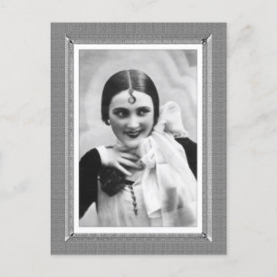 Vintage Beauty - Flirty - i svartvitt Vykort