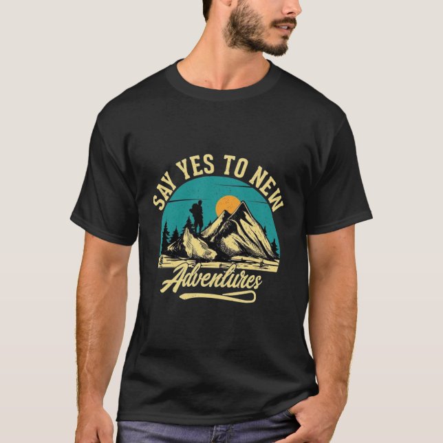 | Vintage Bergsklättring Grafisk T-Shirt (Framsida)