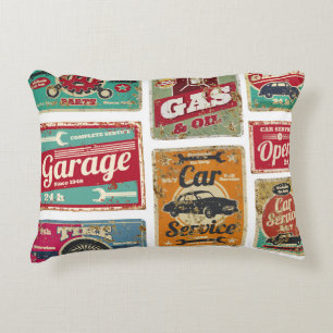 Vintage bil och station vintage metall  prydnadskudde