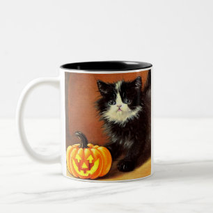Vintage Black and White Halloween Kitten Två-Tonad Mugg