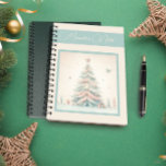 Vintage blek God jul personlig bärbar dator Anteckningsbok<br><div class="desc">Lägg till en aning nostalgi för personlig i julhelgen med vår bärbara Vintage Blek God jul Personlig. Den här charmerande bärbara datorn har en tidlös design med anpassade inslag, vilket gör att du kan skapa en unik keepé som fångar din glädje. Oavsett om den här bärbara datorn används för att...</div>
