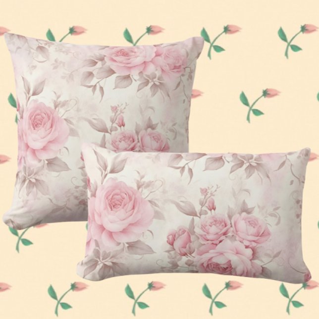 Vintage bleka rosa rosor kudde (Vintage Romance. 3 sizes)