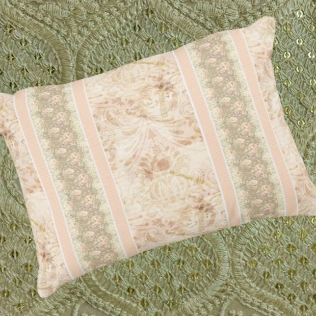 Vintage bleknad Damask Blommig Script  Prydnadskudde (Vintage faded damask and floral)