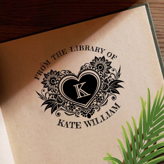 Vintage Blommigt Hjärtmonogram självinjektion Stämpel (Skapare uppladdad)