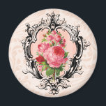 Vintage Blommigt Magnet<br><div class="desc">Ornatalt graverad bakgrund av gräns,  rosa ros och blek.</div>