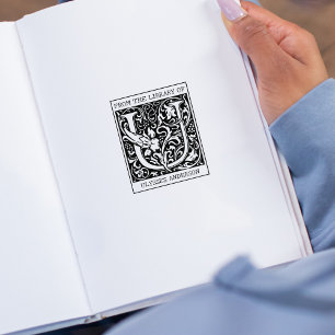 Vintage Blommigt Monogram Brev U från Bibliotek Stämpel