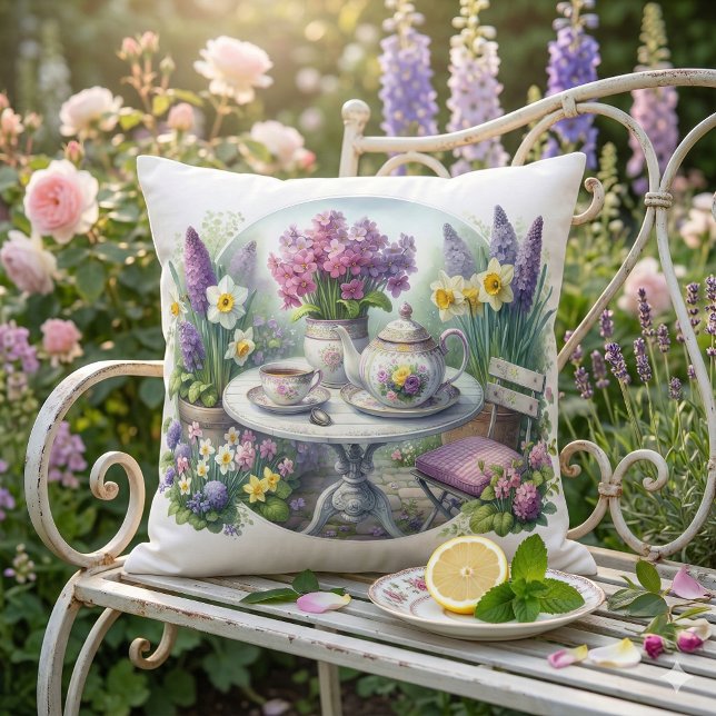 Vintage Blommigt Tea Party i Garden Kudde (Vintage Floral Tea Party in Garden Throw Pillow Mockup A)