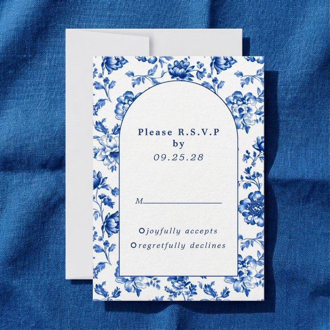 Vintage Blue- Blommigt bröllop Inbjudningar (Delftware-Inspired Blue Floral arch response rsvp)