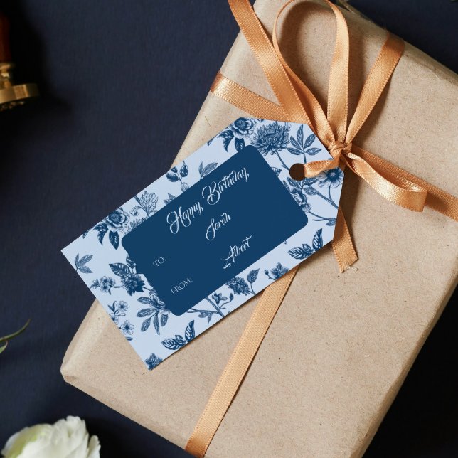 Vintage Blue Blommigt Toile Birthday Presentetikett (Skapare uppladdad)