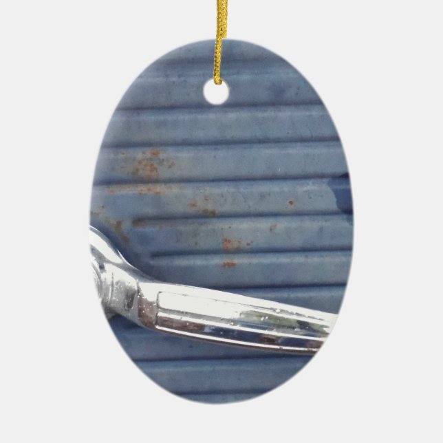 Vintage Blue Door, Silver Handle Julgransprydnad Keramik (Framsidan)