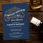Vintage Blue Guld Manar Whiskey 40:e födelsedagen Inbjudningar<br><div class="desc">Fira hans milstolpe-födelsedag med vår Vintage Blue Guld Whiskey 40:e födelsedagsdesignen. I ornatblått och guld tillfogas en klassisk beröring,  perfekt för alla whiskyentusiaster. Den här designen är enkel och snyggt och gör honom glad på sin 40-årsdag party.</div>