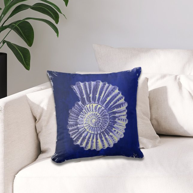 vintage botaniskt kustblått Vitt årstidsgräns Kudde (Skapare uppladdad)