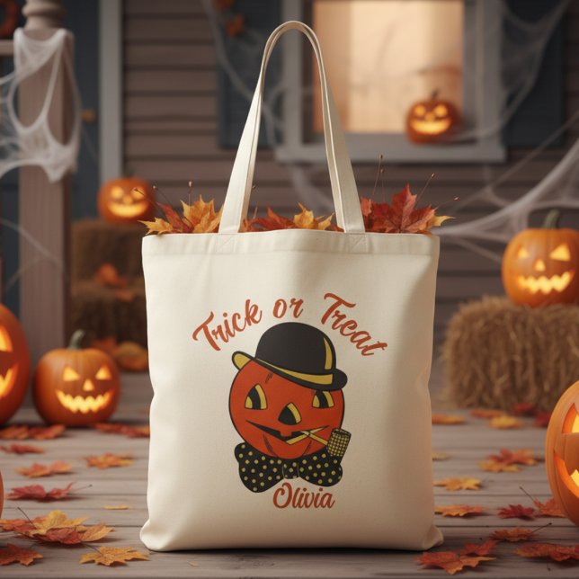 Vintage Bus eller godis Pumpkin Anpassningsbar Hal Tygkasse (Vintage Trick or Treat Pumpkin Custom Halloween Tote Bag - Just add your trick-or-treater's name!)