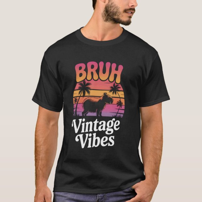 Vintage Capybara Bruh Retro T-shirt (Framsida)