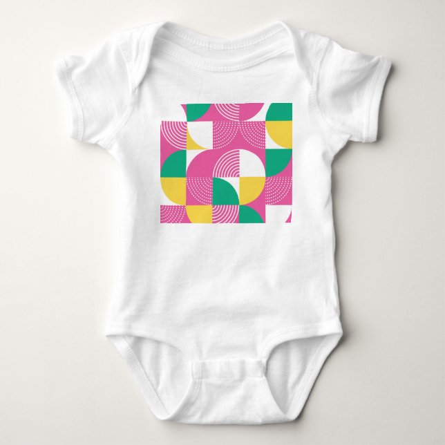 Vintage Circles: Graphic Harmony. T Shirt (Framsida)
