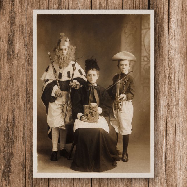 Vintage Costume Party Poster (Skapare uppladdad)