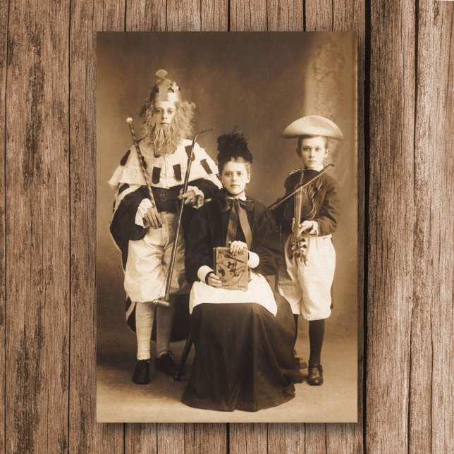 Vintage Costume Party Stretched Kanvastryck (Skapare uppladdad)