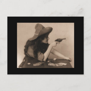 Vintage cowgirl med vapenvykort vykort