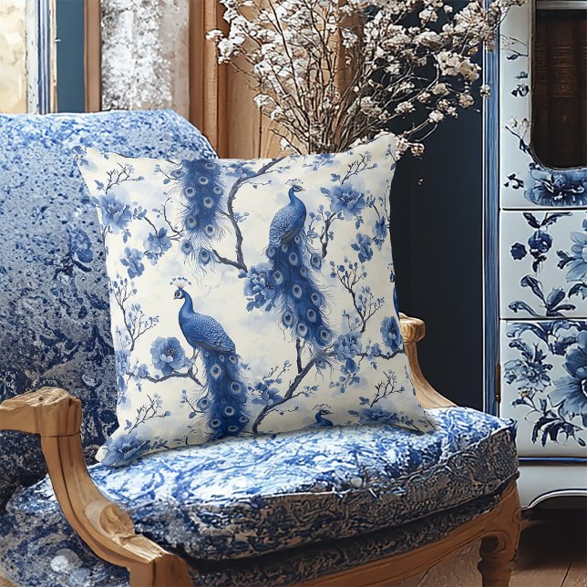 Vintage Delft Blue Blommigt Victorian Peacock Kudde (Skapare uppladdad)