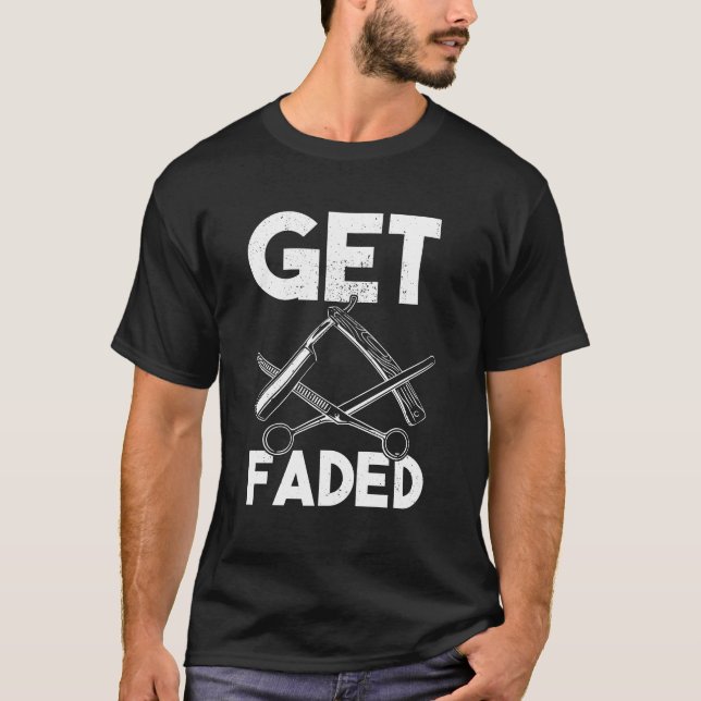 Vintage Disted Barber Get Faded Clippers T Shirt (Framsida)
