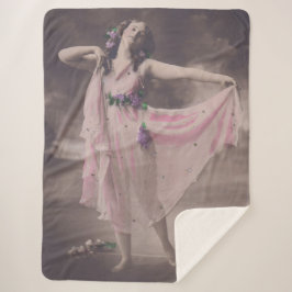 Vintage Elegance in Rosa Blommigt Dress