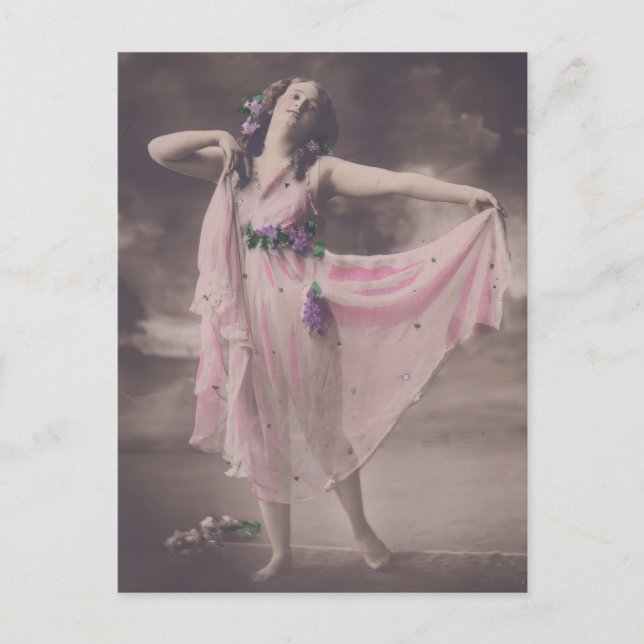 Vintage Elegance in Rosa Blommigt Dress Vykort (Framsida)