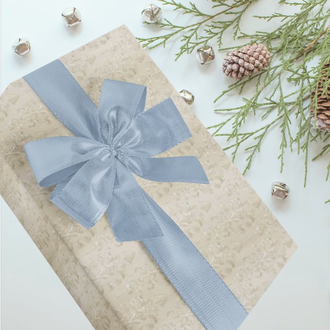 Vintage Elegant Ecru Antique Damask Presentpapper (Elegant faded antique damask pattern)