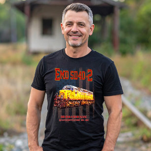 Vintage-EMD SD40-2 Diesel Locomotive American flag T Shirt