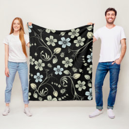 Vintage Floral Pattern with Ladybugs on Black Fleecefilt