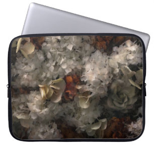 Vintage Flowers White and Rust Hydrangea Botaniana Laptop Fodral