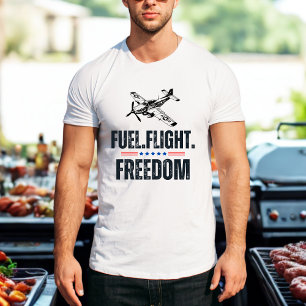 Vintage flygplan P-51 Bränsle Flygning Frihet Pilo T Shirt