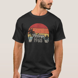 Vintage född 1965 57:e födelsedagen 57 år gammal t shirt