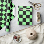Vintage för Neon Mint Black Checkerboard Presentpapper<br><div class="desc">Papper omslagning av Vintagen Neon Mint och Black Checkered Checkerboard</div>