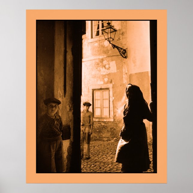 Vintage fotoscen i Alfama Poster (Framsidan)