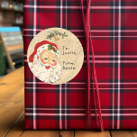 Vintage från Santa till Child Gift-jul Runt Klistermärke<br><div class="desc">Den här designen kan vara personlig i det område som tillhandahålls genom att ändra fotot och/eller text. Du kan också anpassa den genom att klicka på Anpassa den här mallen och sedan välja klicka för att anpassa ytterligare alternativ och ta bort eller ändra färg i bakgrunden, lägga till text, ändra...</div>