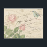 Vintage Fransk Rosa ros Blue Bird Bee Collage Vykort<br><div class="desc">Vintage kollage av Fransk och handskrivet skript,  rosa botaniska blommor från ro,  blå sångfåglar och biillustrationer.</div>