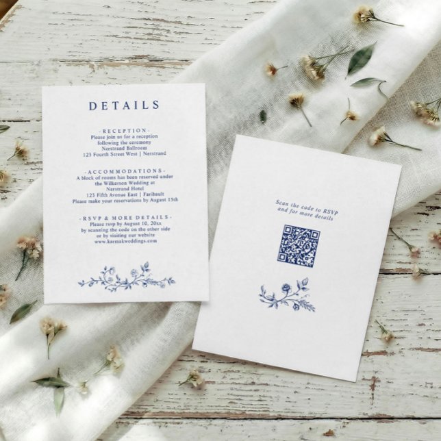 Vintage franska blomstermönster marinblå bröllopsd tilläggskort (Navy blue wedding details card with vintage French chinoiserie floral elements QR code)