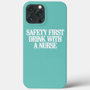 Vintage Funny Safety First Drink med sjuksköterska